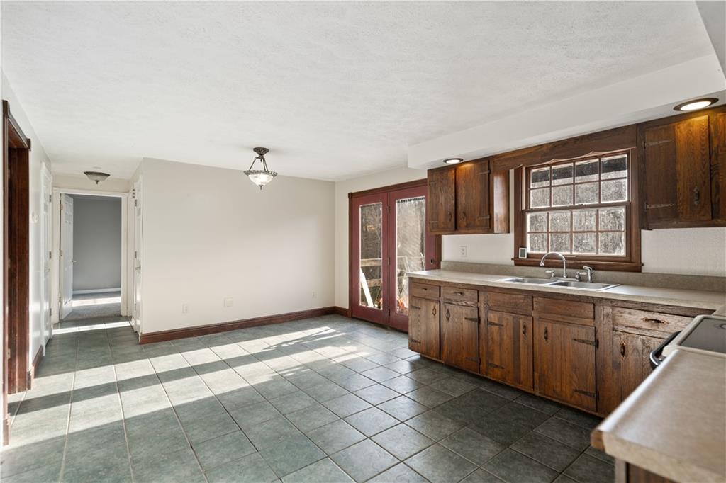 68 Zediker Station Road Washington, PA 15301 - Photo 13 of 48 Gallery Image 13