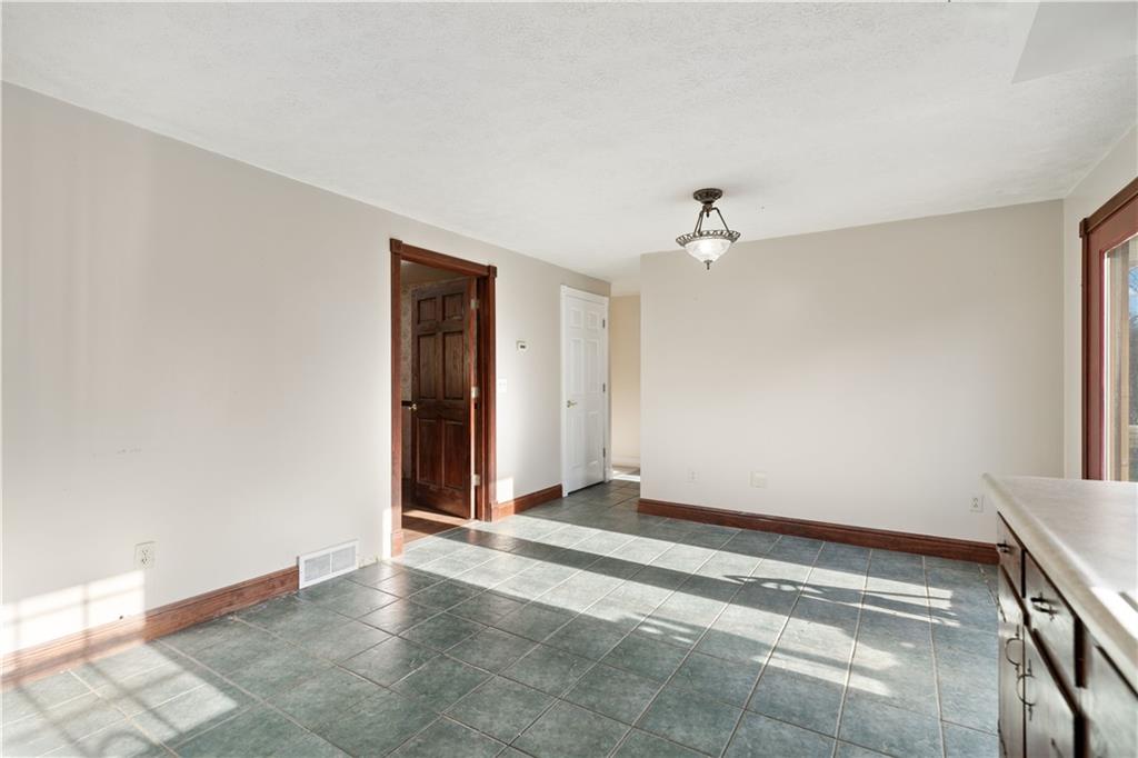 68 Zediker Station Road Washington, PA 15301 - Photo 16 of 48 Gallery Image 16