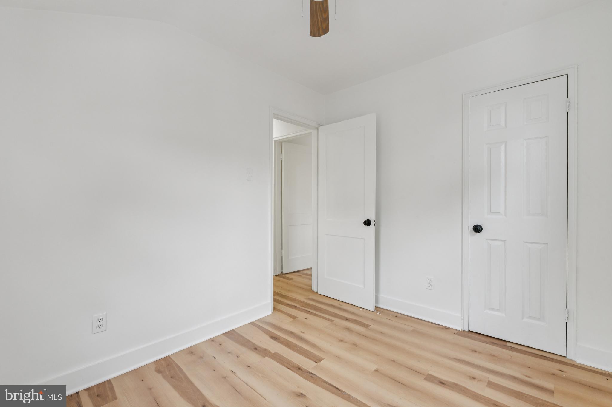 24 55th Street Northeast Washington, DC 20019 - Photo 6 of 23 Hallway
