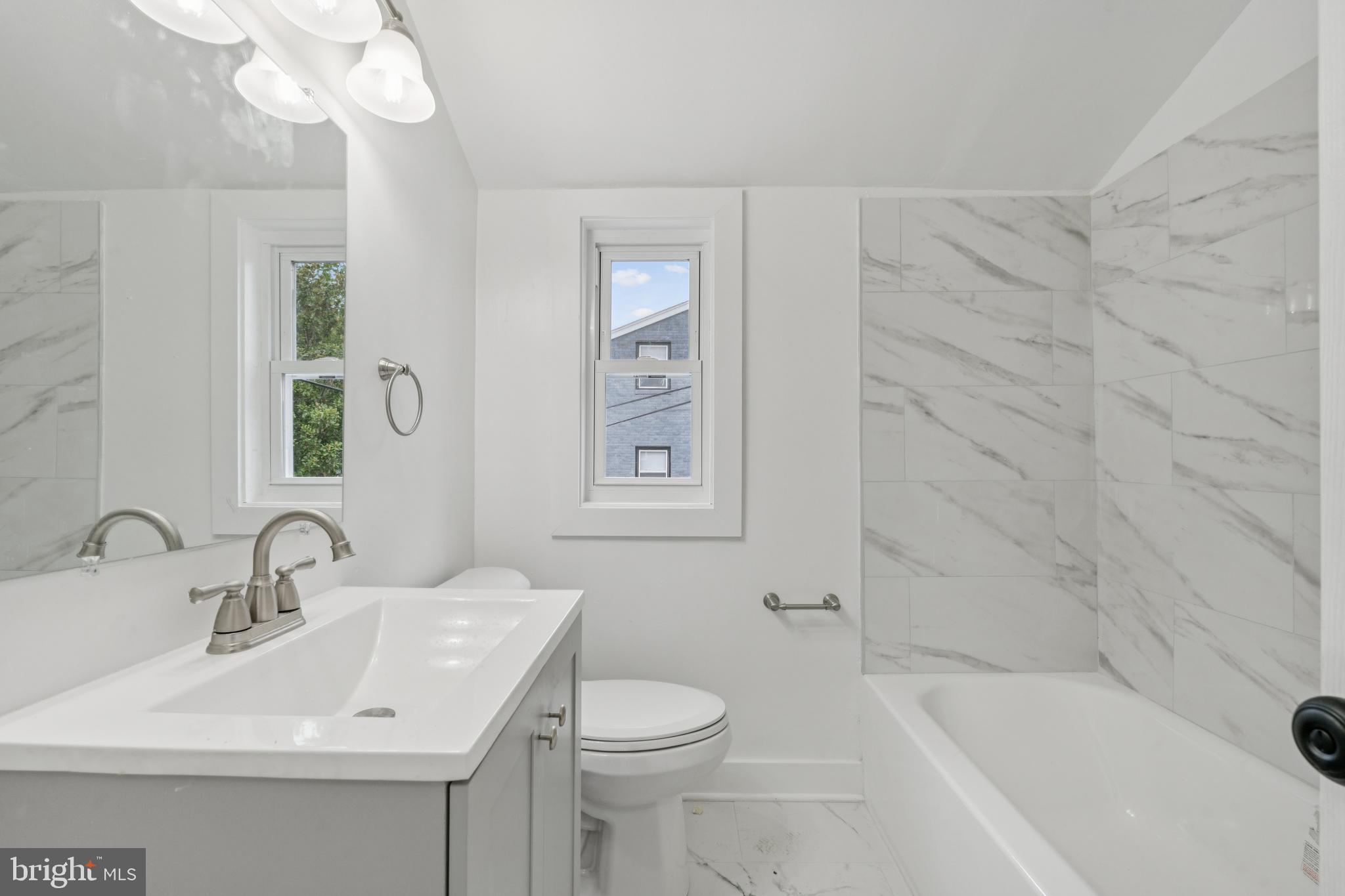 24 55th Street Northeast Washington, DC 20019 - Photo 9 of 23 Full Bath