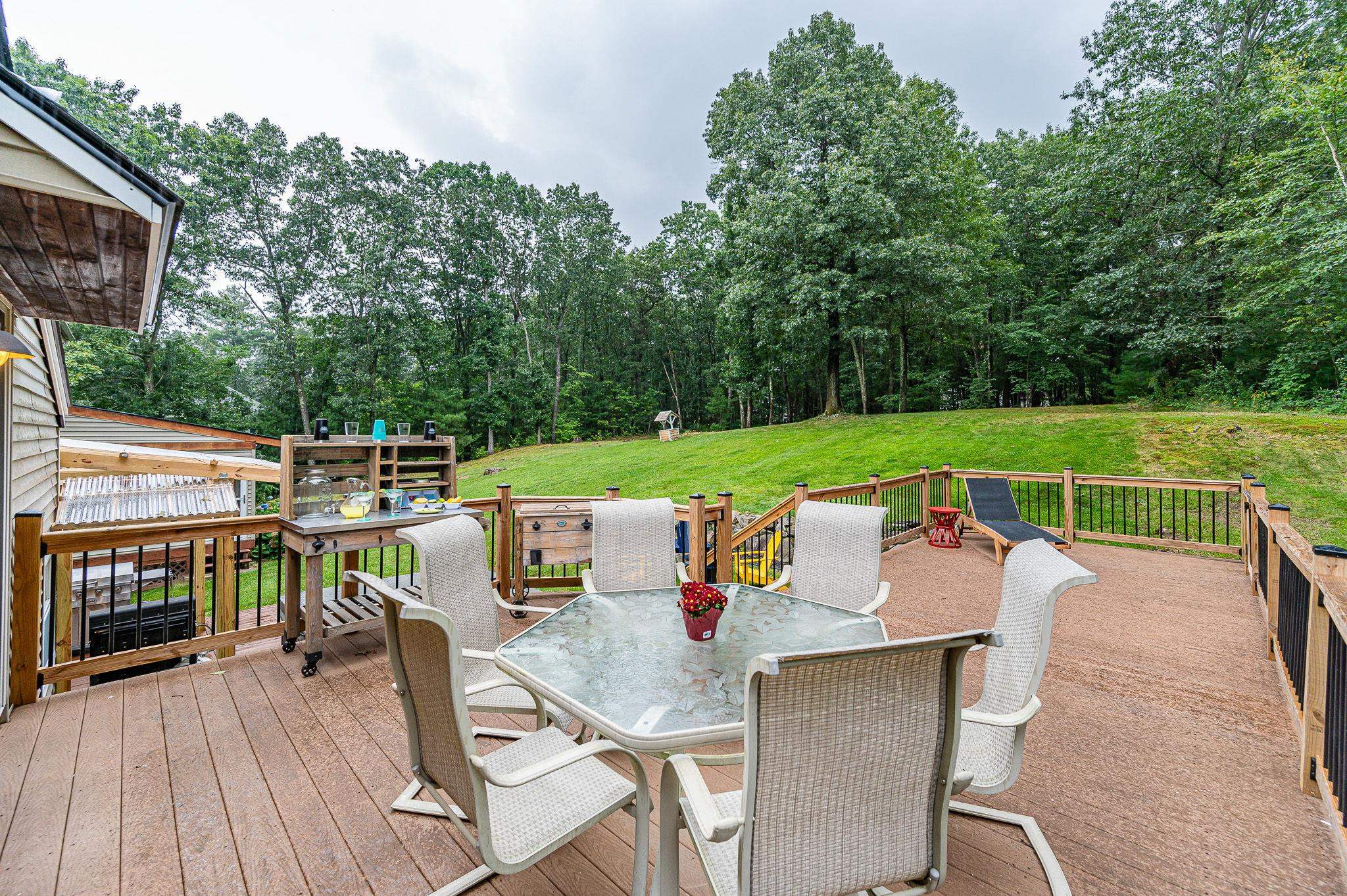 130 Musquash Road Hudson, NH 03051 - Photo 11 of 40