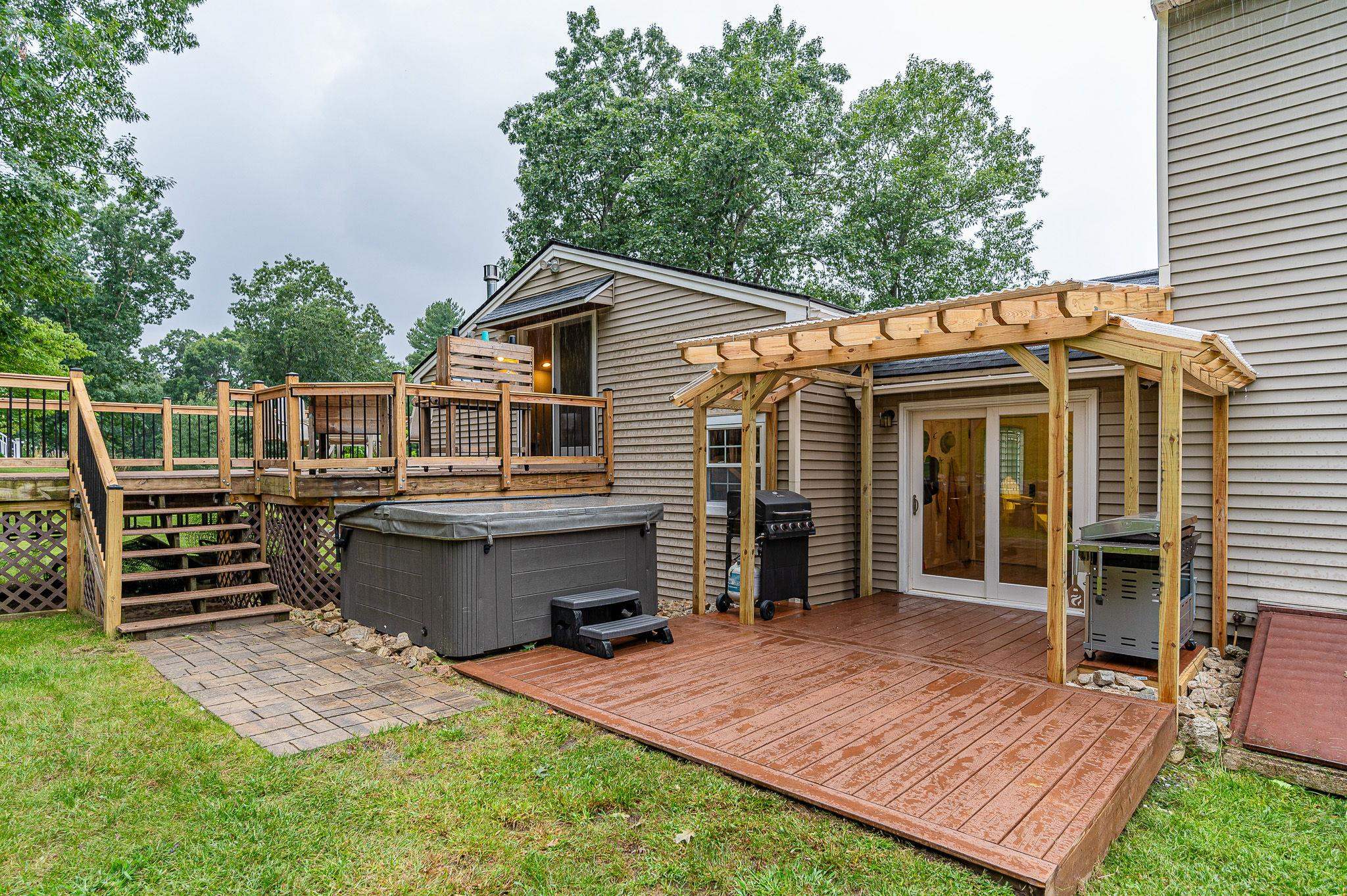 130 Musquash Road Hudson, NH 03051 - Photo 15 of 40