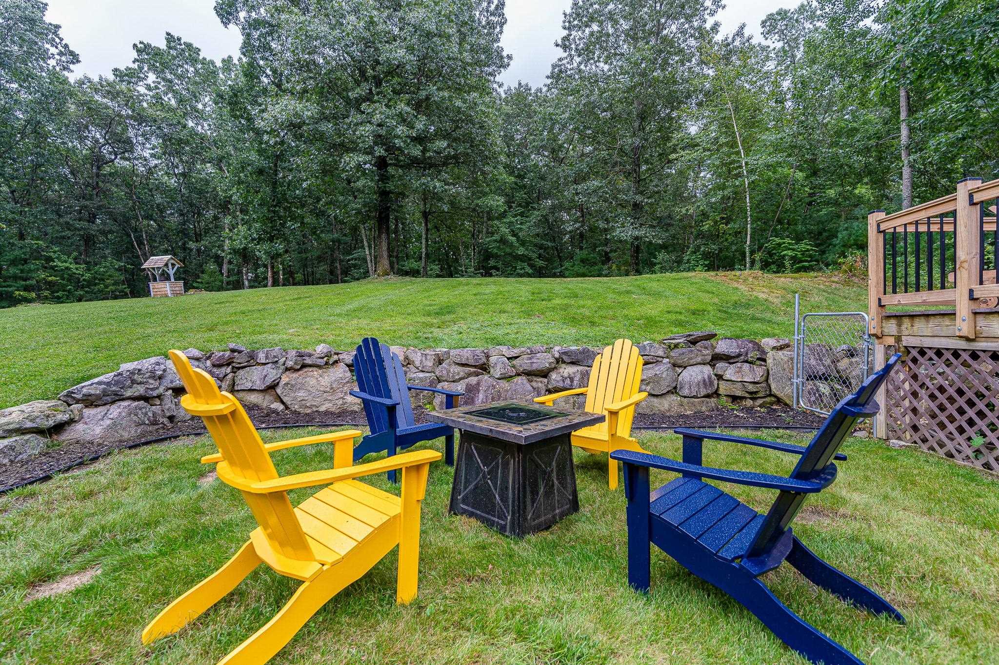 130 Musquash Road Hudson, NH 03051 - Photo 17 of 40