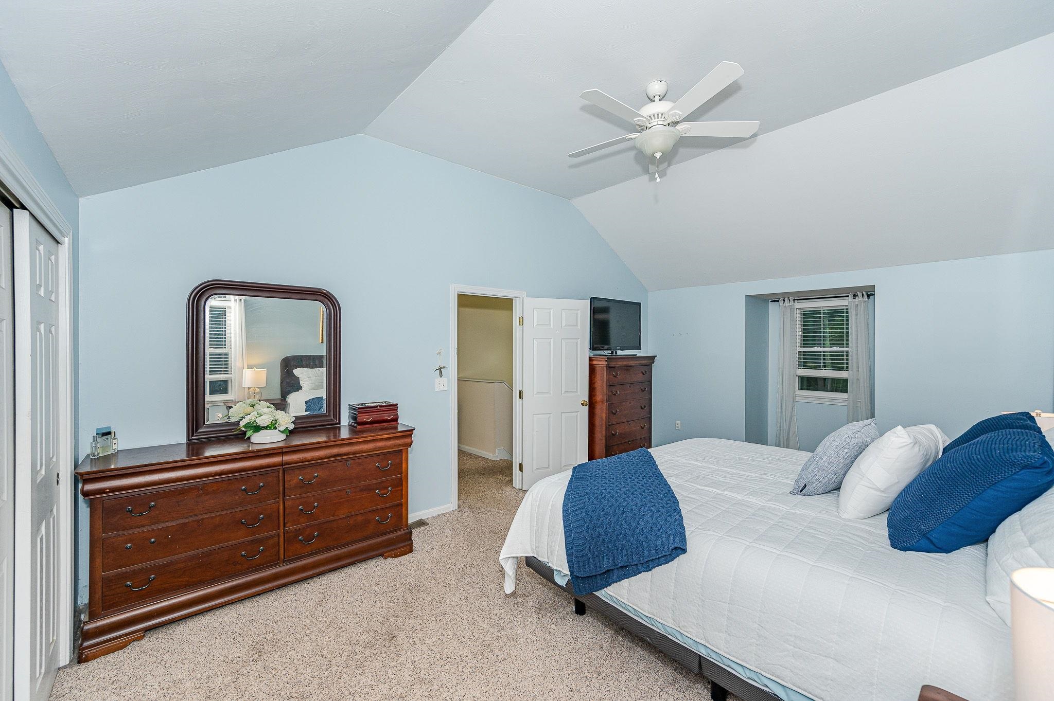 130 Musquash Road Hudson, NH 03051 - Photo 20 of 40