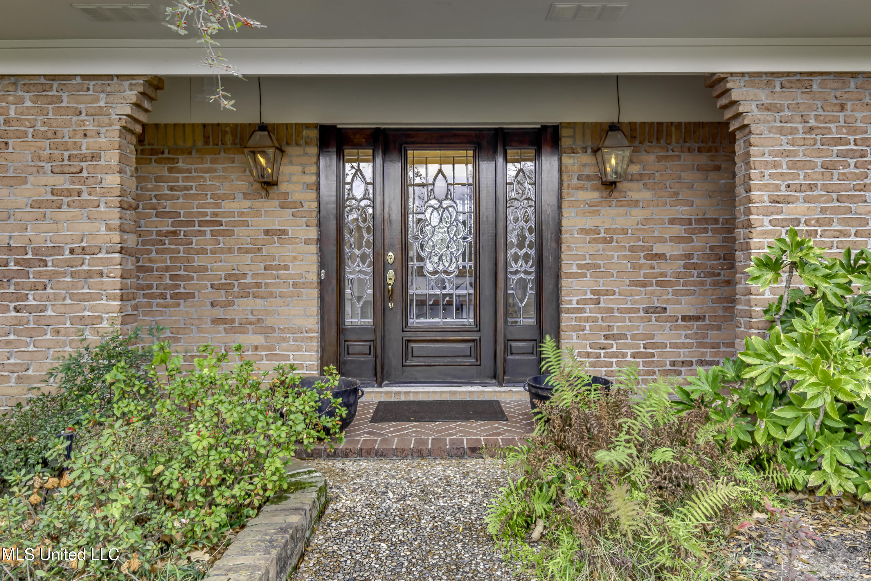 201 Whippoorwill Road Brandon, MS 39047 - Photo 2 of 58 210 Whippoorwhill Rd-