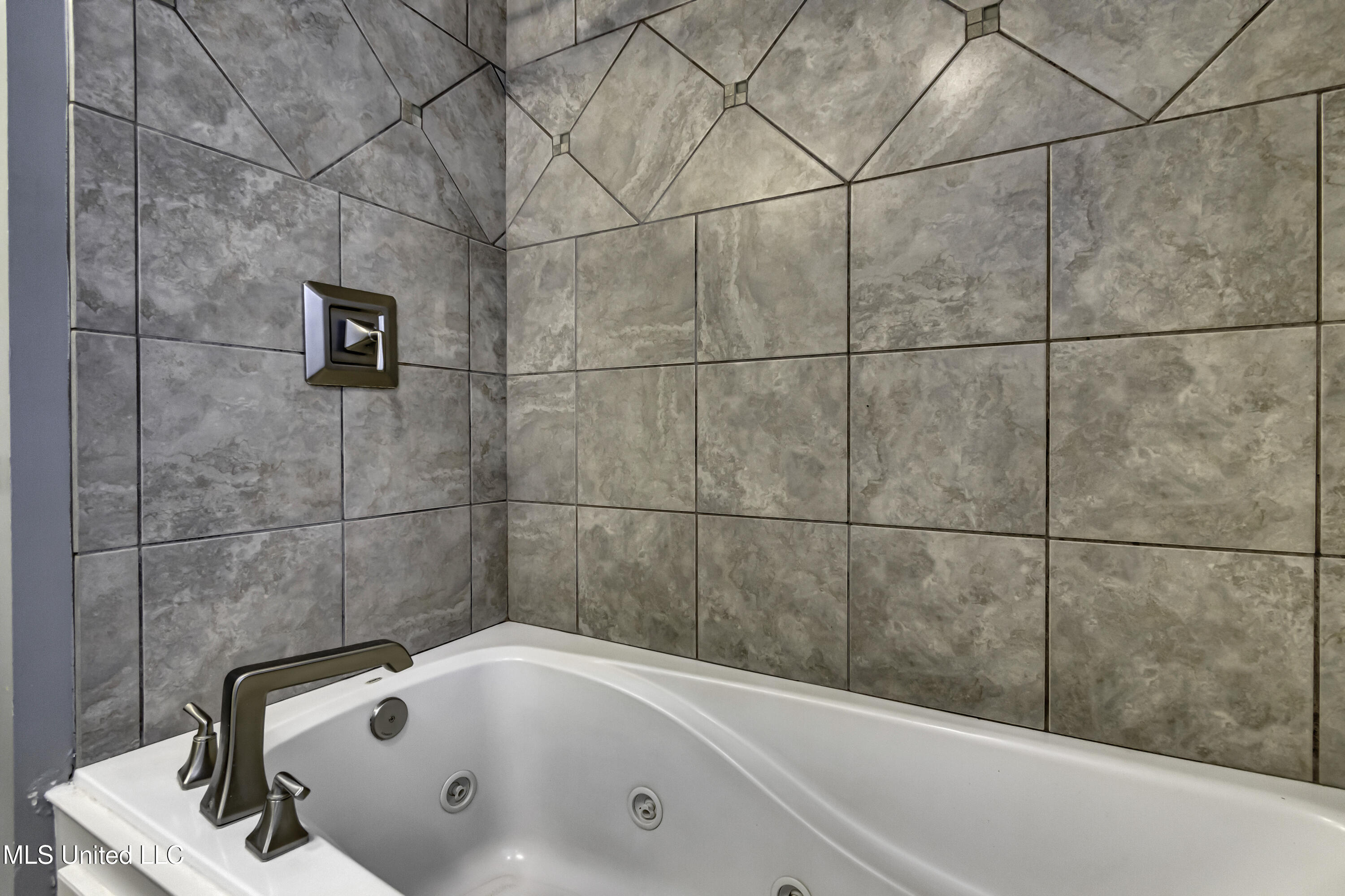 201 Whippoorwill Road Brandon, MS 39047 - Photo 45 of 58 210 Whippoorwhill Rd--60