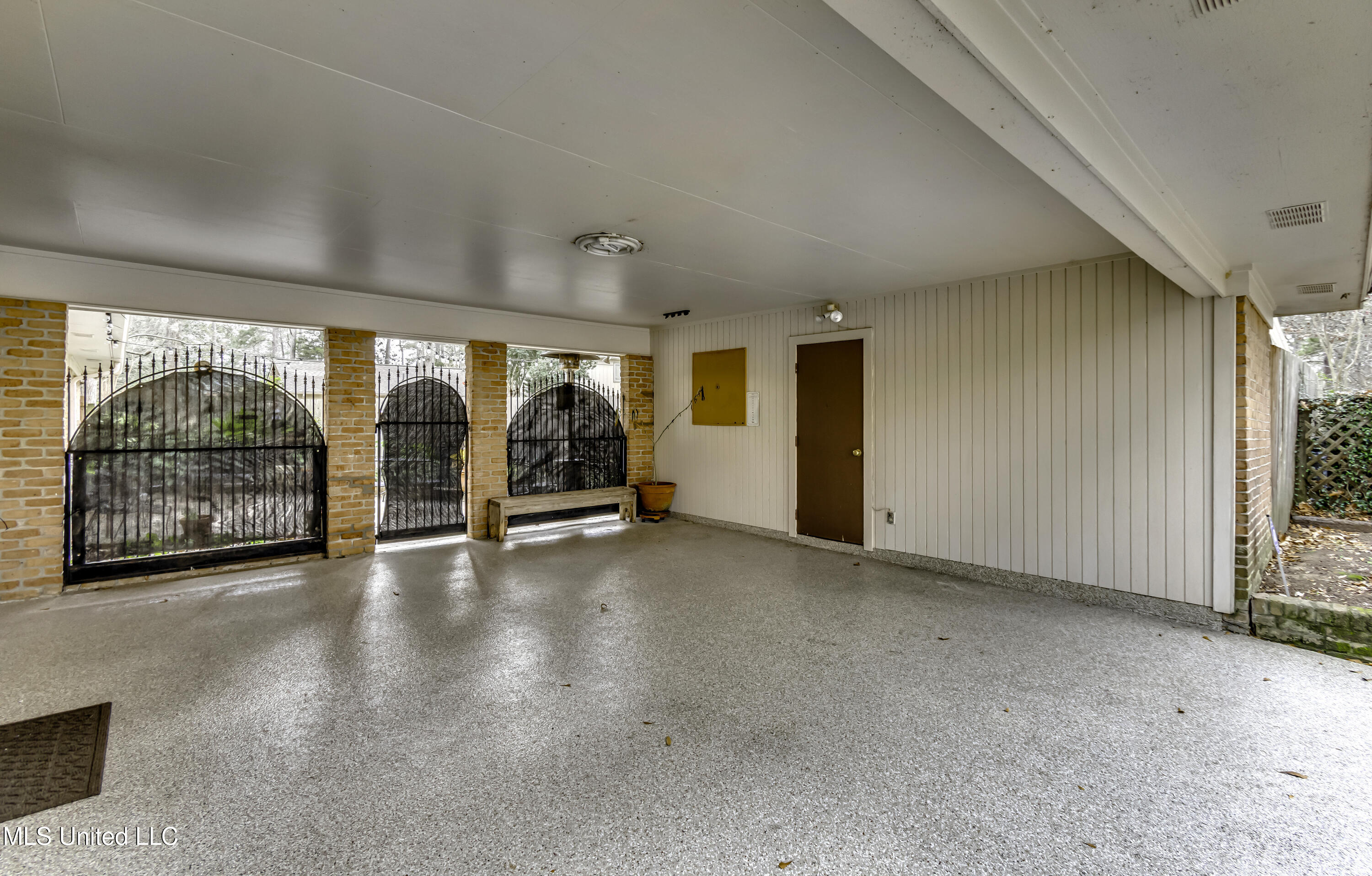 201 Whippoorwill Road Brandon, MS 39047 - Photo 10 of 58 210 Whippoorwhill Rd--12