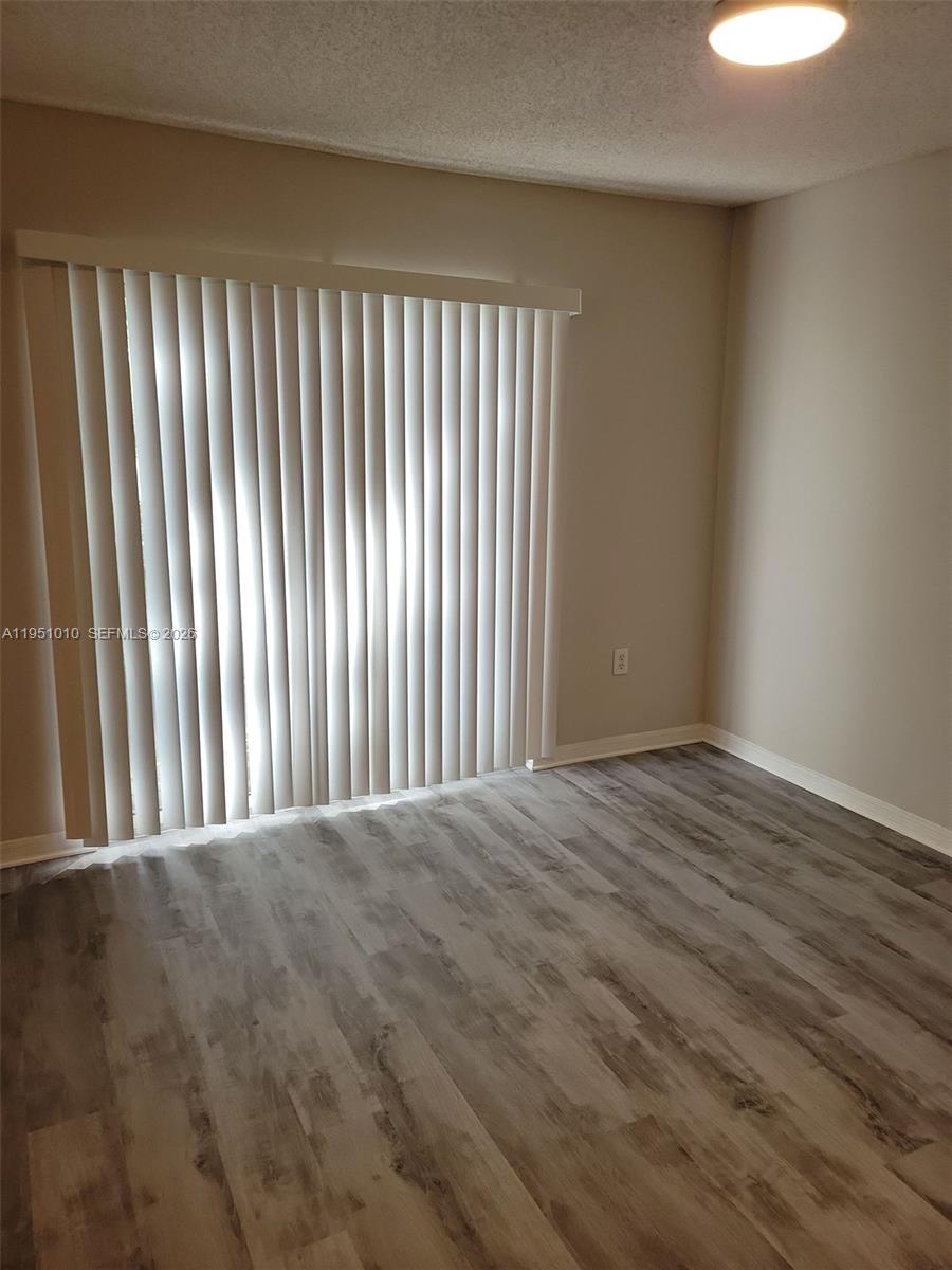 4195 Haverhill Road, Unit 315 West Palm Beach, FL 33417 - Photo 7 of 9