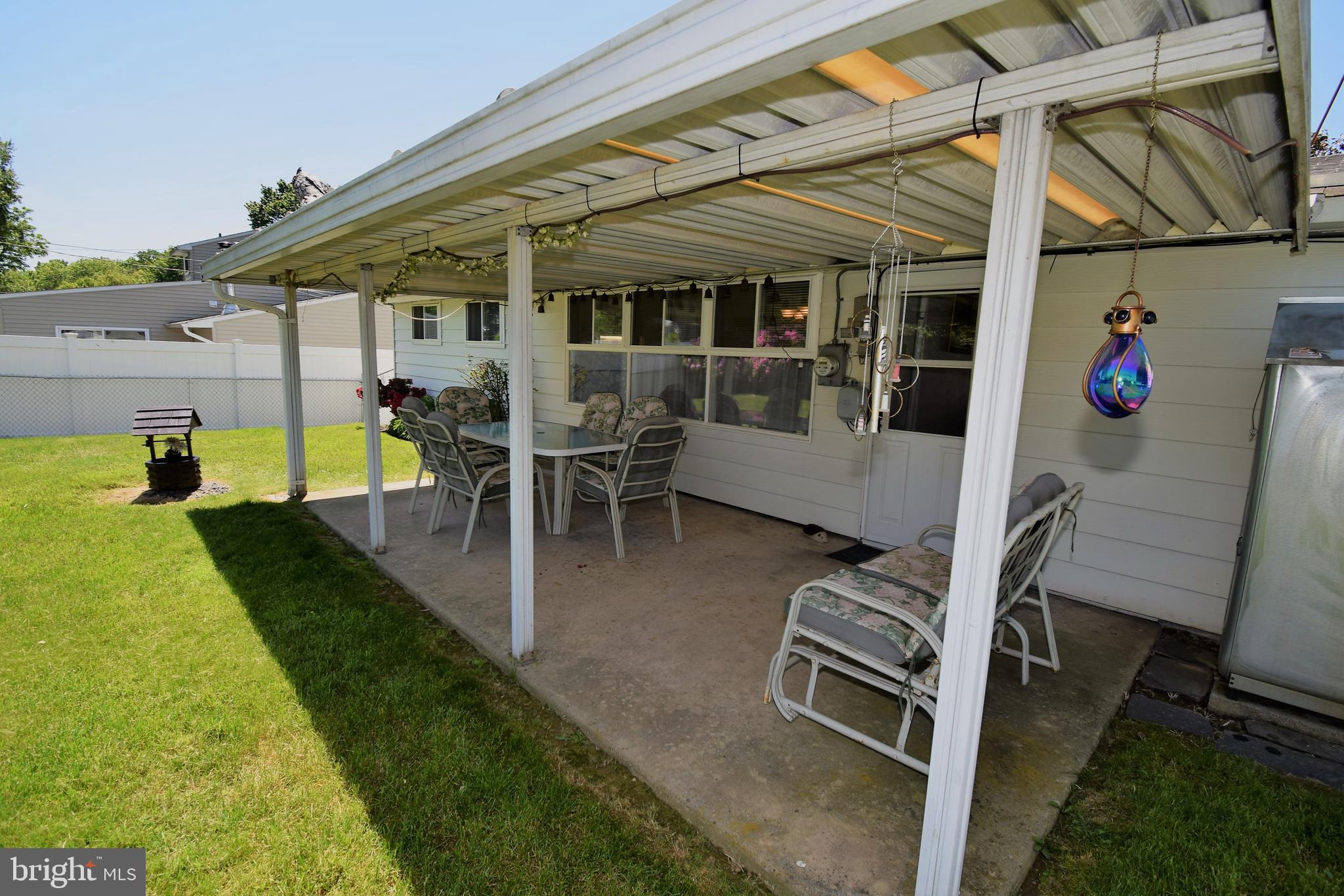 20 MacIntosh Road Levittown, PA 19056 - Photo 22 of 31 Covered Patio