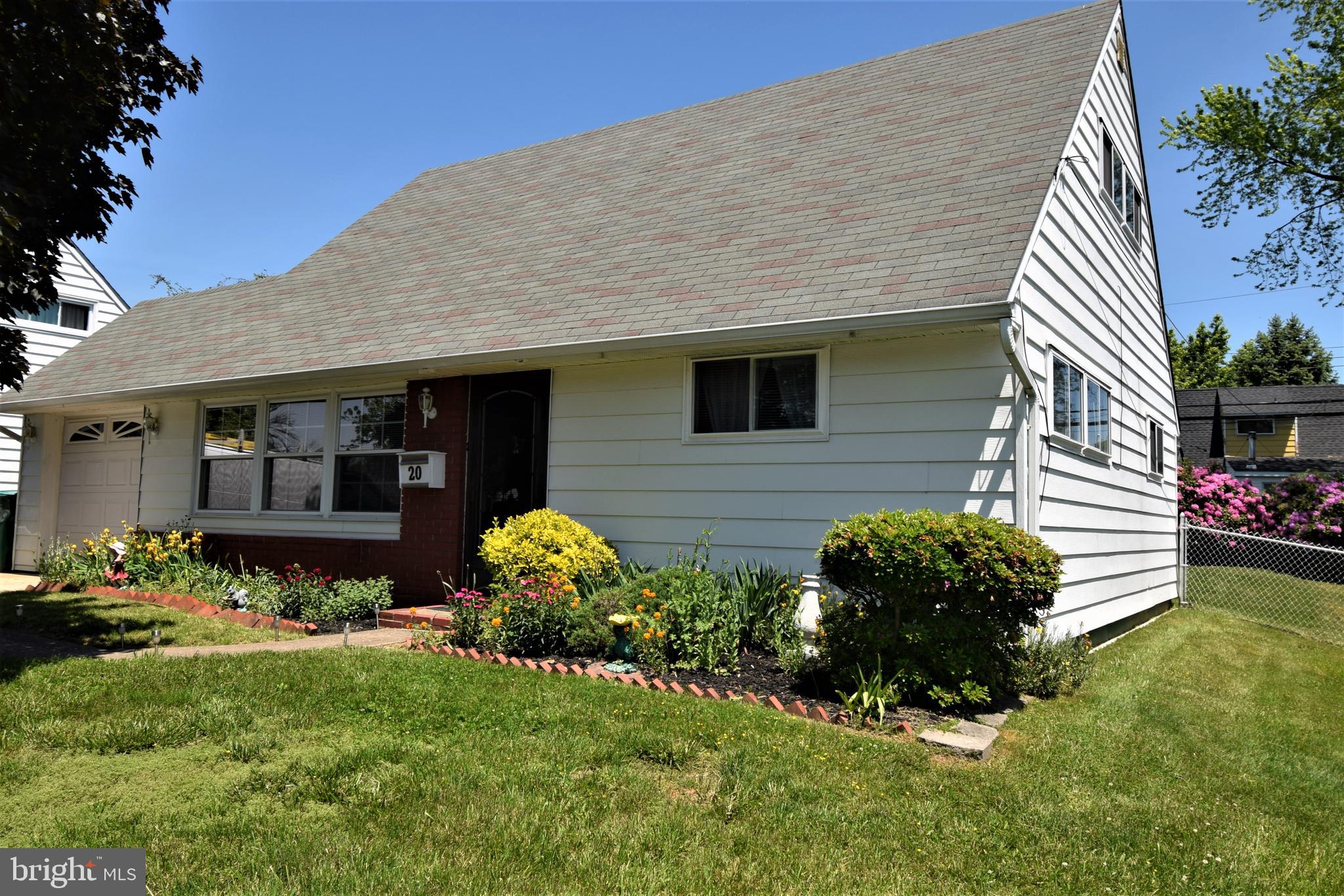 20 MacIntosh Road Levittown, PA 19056 - Photo 30 of 31 Exterior Front