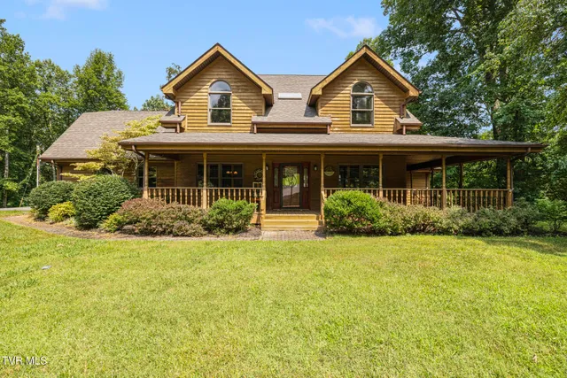 $439,900 | 2019 Ridge View Drive, Big Stone Gap, VA 24219