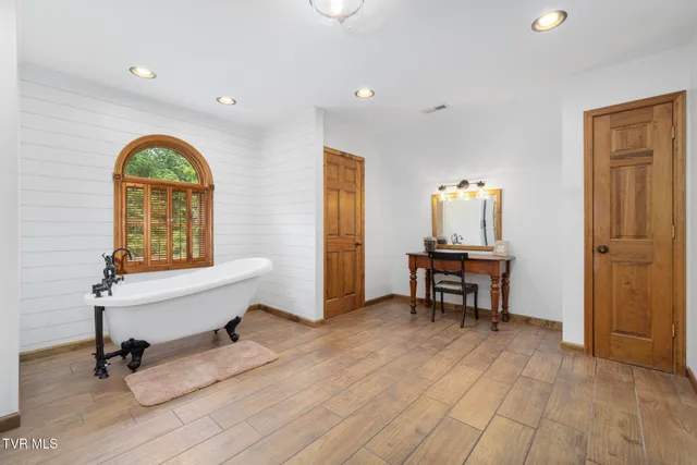 $439,900 | 2019 Ridge View Drive, Big Stone Gap, VA 24219