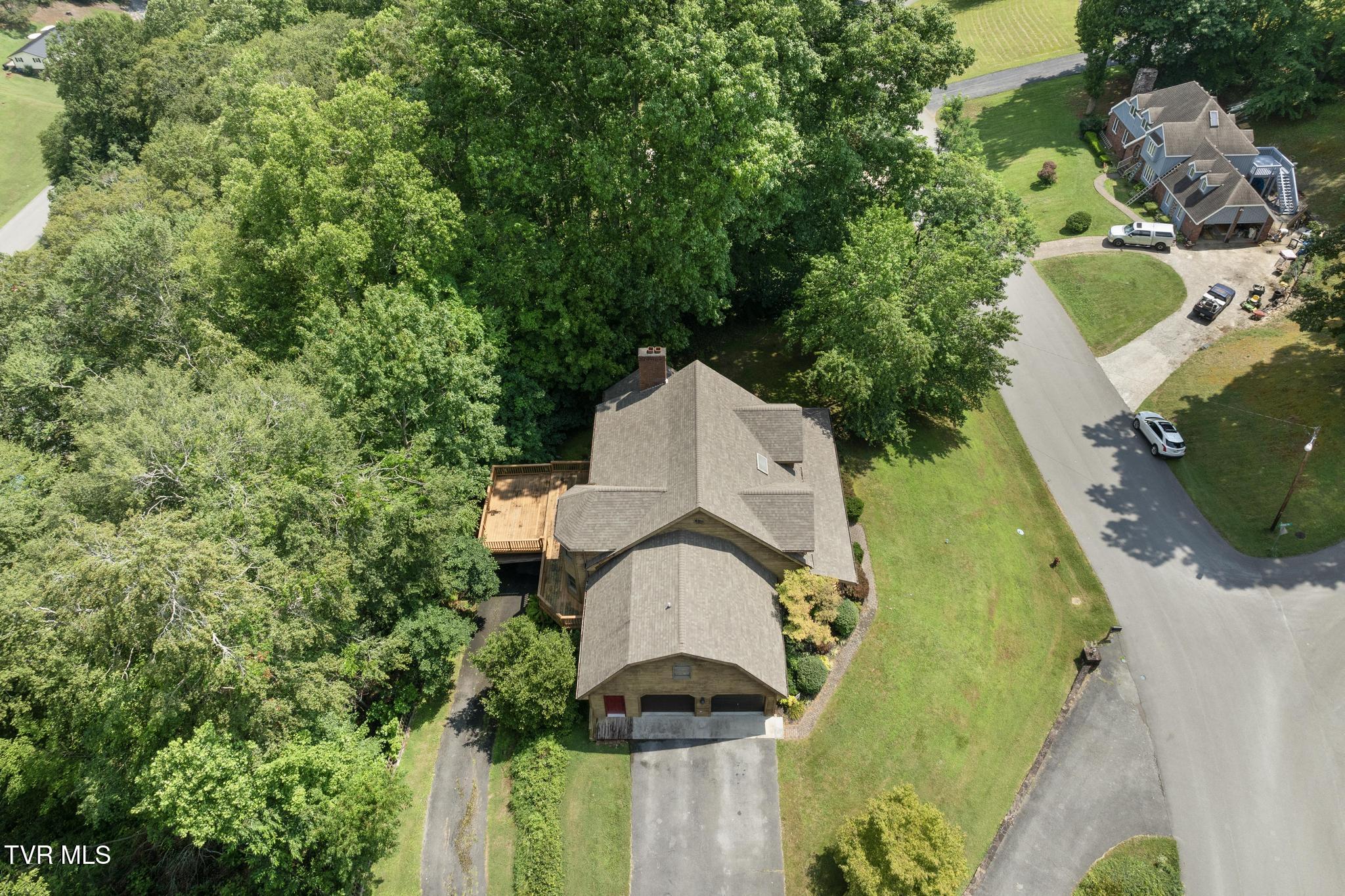 2019 Ridge View Drive Big Stone Gap, VA 24219 - Photo 5 of 85 DJI_0926