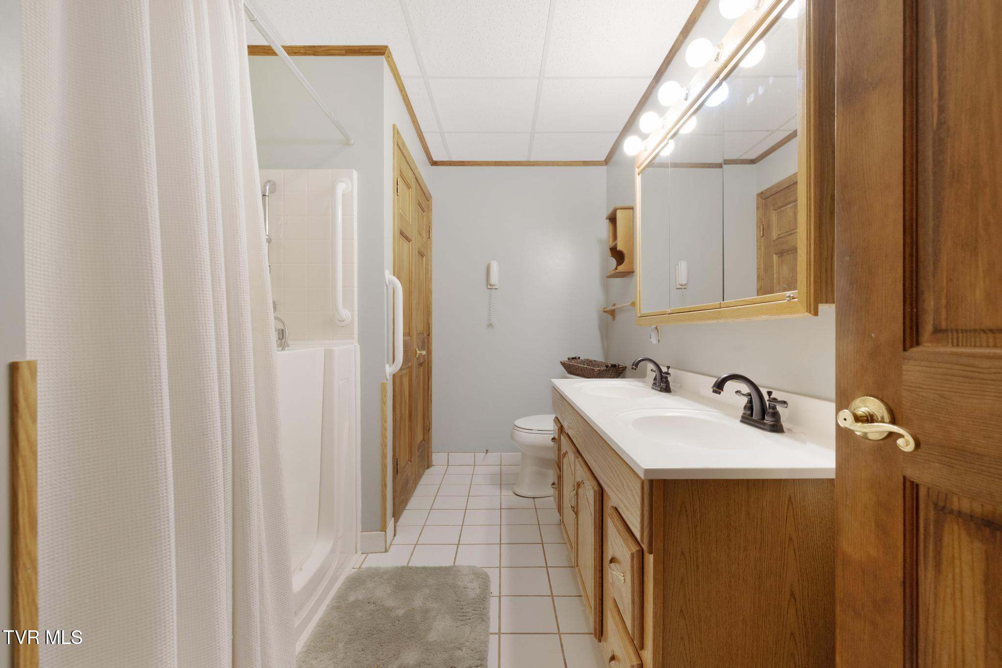 2019 Ridge View Drive Big Stone Gap, VA 24219 - Photo 57 of 85 IMG_6959