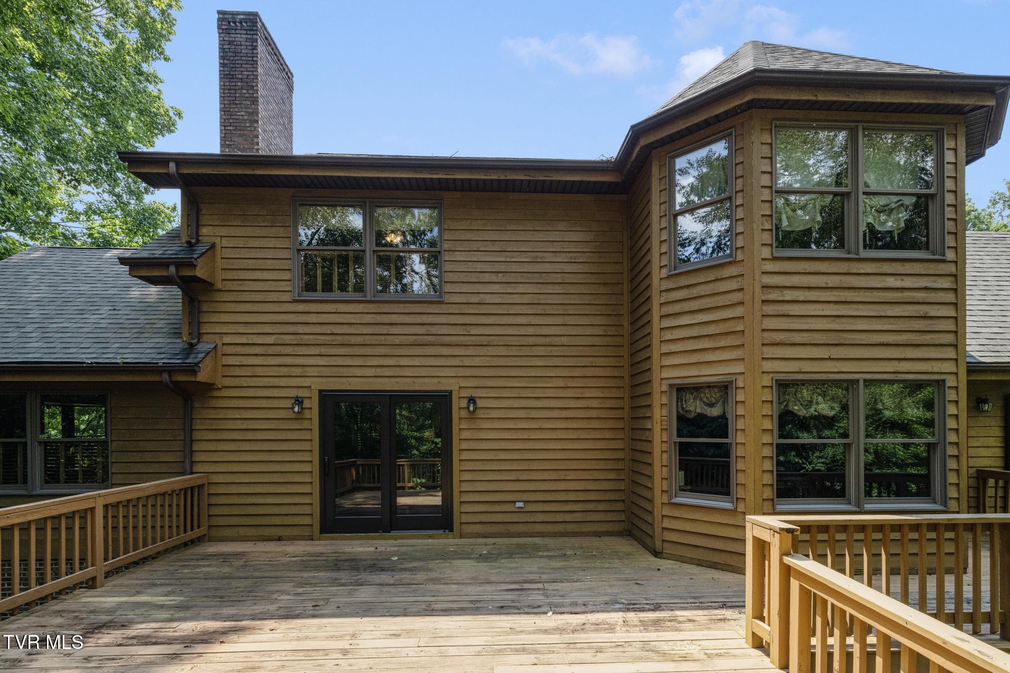 2019 Ridge View Drive Big Stone Gap, VA 24219 - Photo 73 of 85 IMG_7004