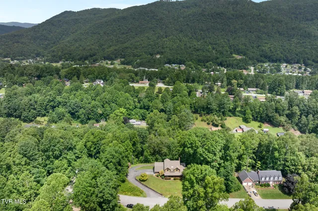$439,900 | 2019 Ridge View Drive, Big Stone Gap, VA 24219