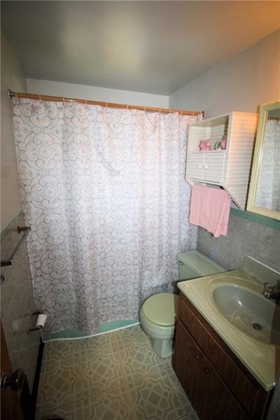 331 Livingston Road West Mifflin, PA 15122 - Photo 13 of 20 Bathroom on the first floor.