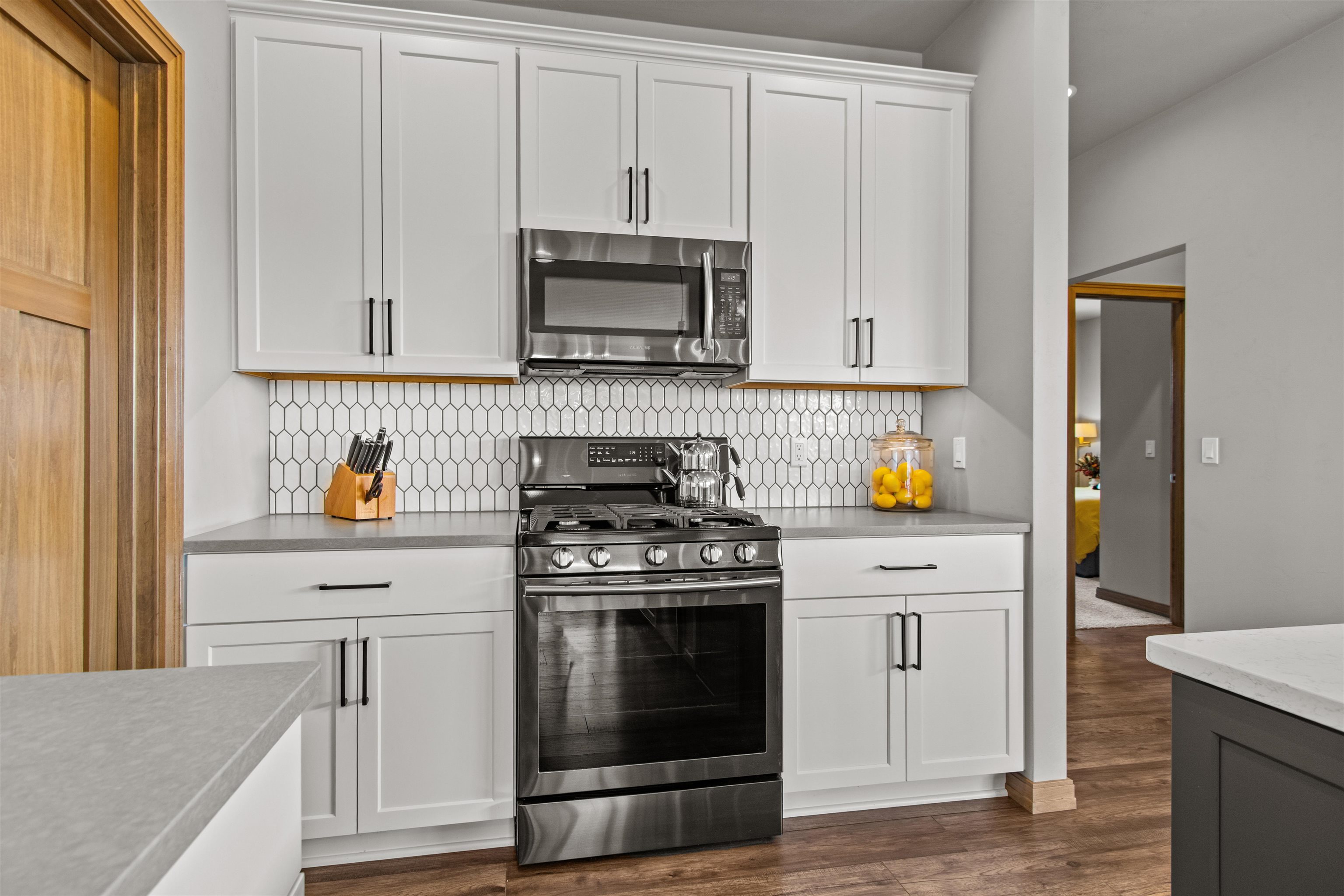 4647 North Cherryvale Avenue Appleton, WI 54913 - Photo 20 of 53