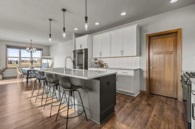 $485,000 | 4647 North Cherryvale Avenue, Appleton, WI 54913