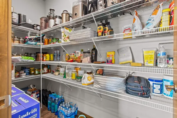 $474,900 | 4647 North Cherryvale Avenue, Appleton, WI 54913