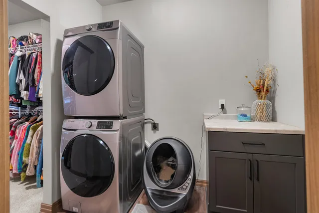 $485,000 | 4647 North Cherryvale Avenue, Appleton, WI 54913