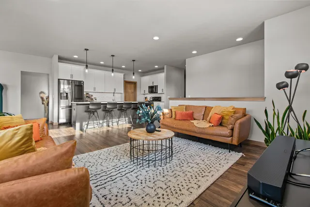 $485,000 | 4647 North Cherryvale Avenue, Appleton, WI 54913