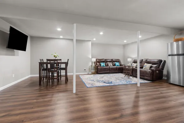 $474,900 | 4647 North Cherryvale Avenue, Appleton, WI 54913