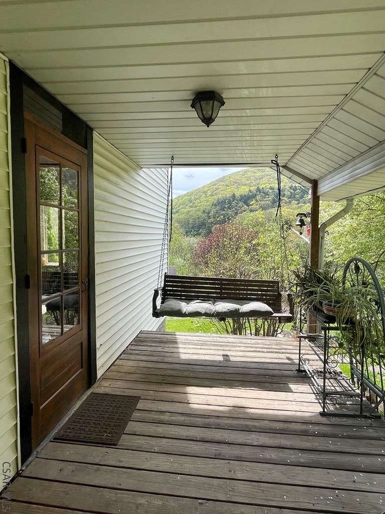 119 Comps Road Fairhope, PA 15538 - Photo 4 of 57