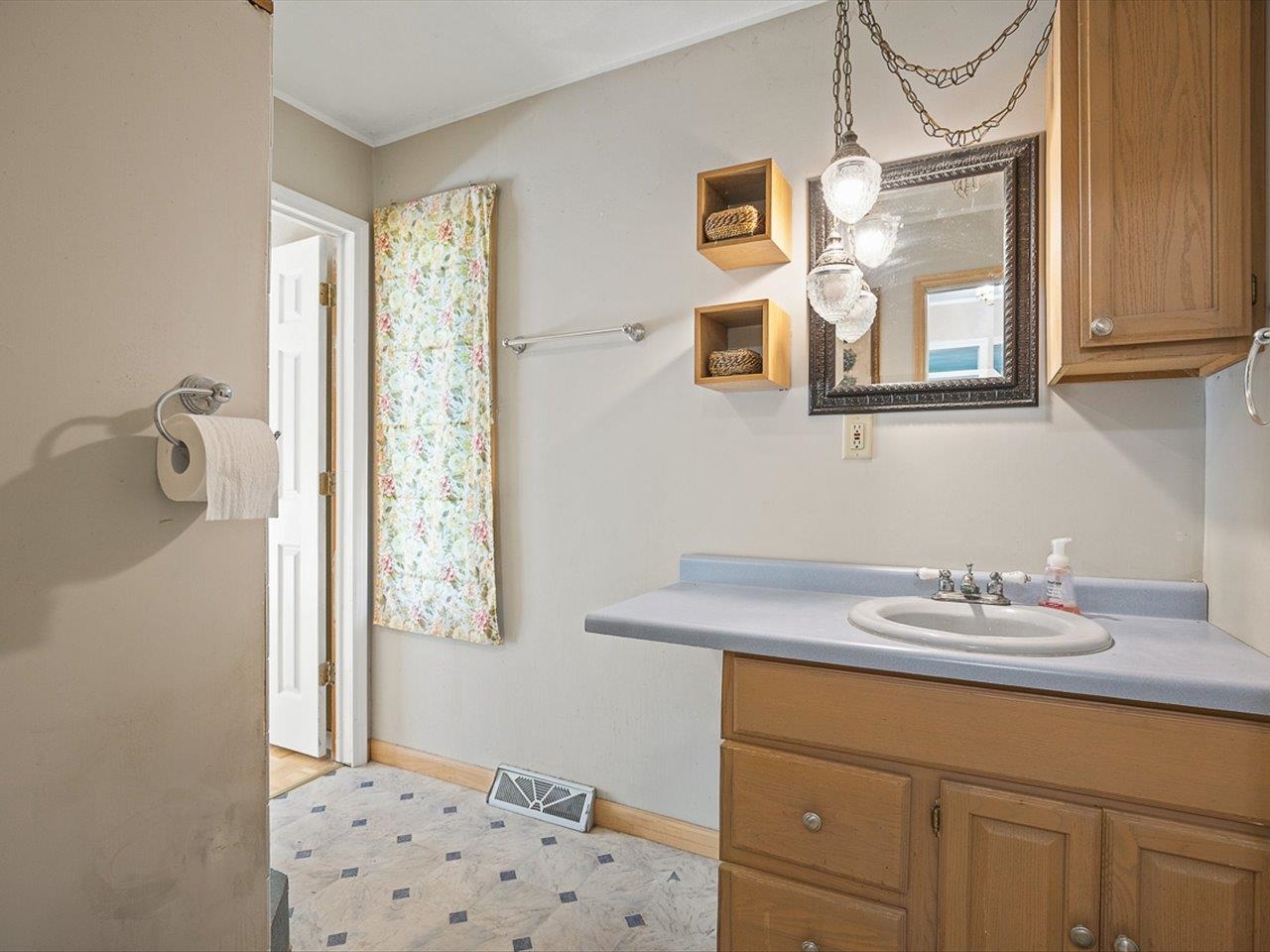3637 Baxter Road Rockford, IL 61109 - Photo 24 of 49