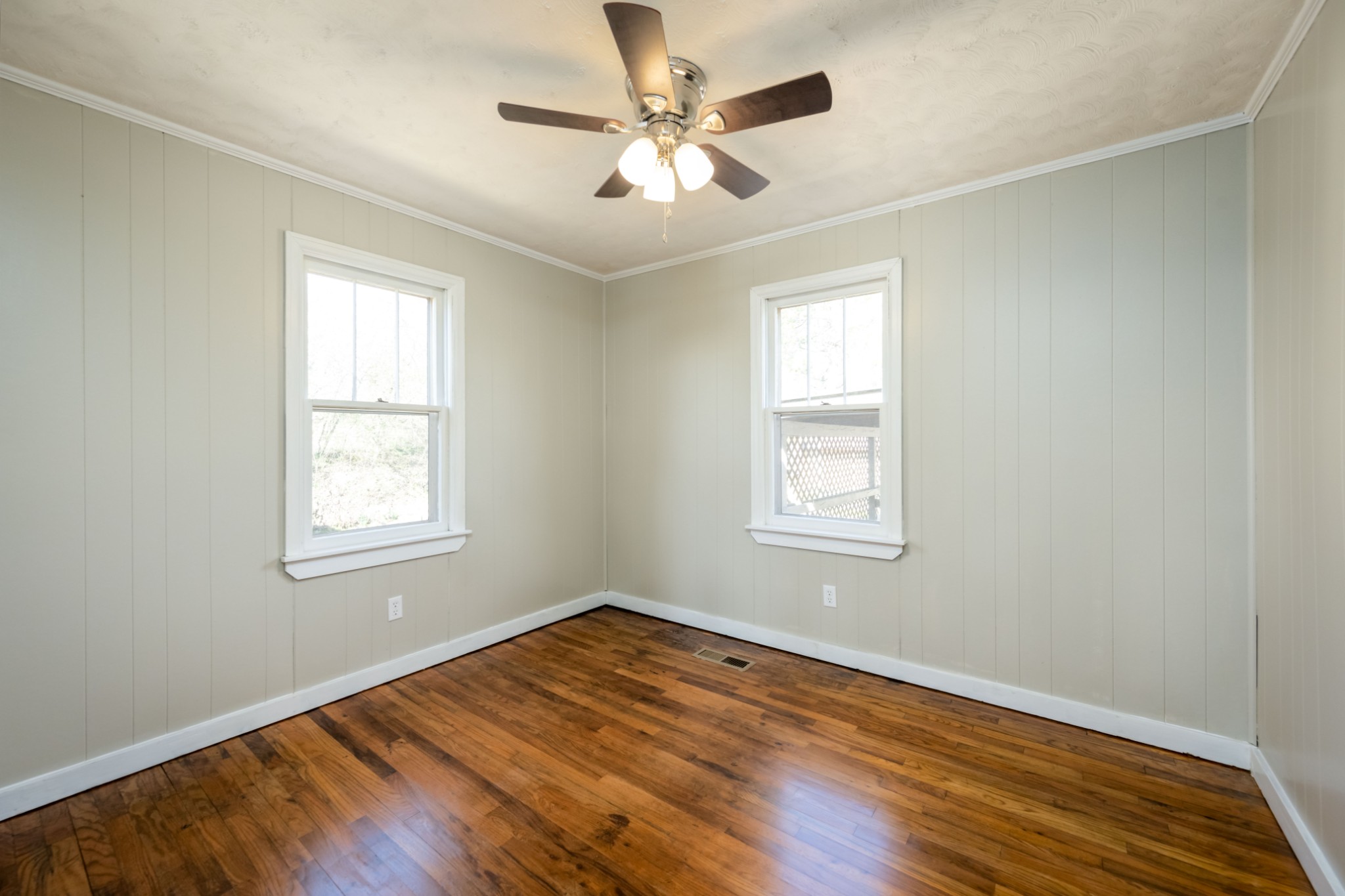 247 East Main Street Decaturville, TN 38329 - Photo 13 of 28 Gallery Image 13