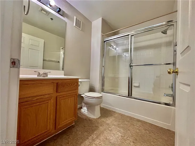 $1,400 | 2011 Cutlass Drive, Henderson, NV 89014