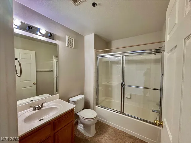 $1,400 | 2011 Cutlass Drive, Henderson, NV 89014