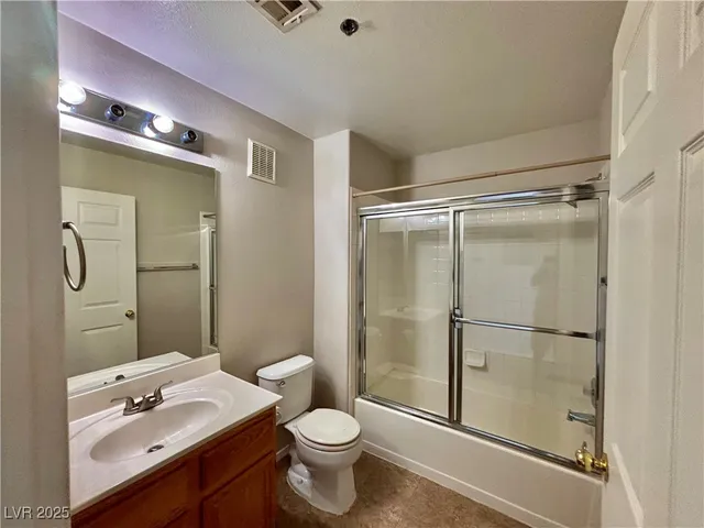 $1,400 | 2011 Cutlass Drive, Henderson, NV 89014