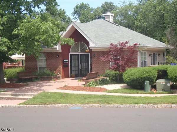 $375,900 | 316 Red Crest Lane, Unit 316, Somerville, NJ 08876