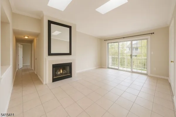 $375,900 | 316 Red Crest Lane, Unit 316, Somerville, NJ 08876