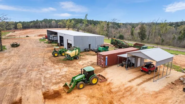 a view of lake with houses