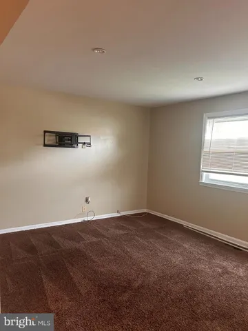 $2,350 | 1021 East Williams Circle, Chester, PA 19013