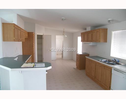 2840 Rio Rico Drive Pahrump, NV 89048 - Photo 4 of 12 Kitchen.