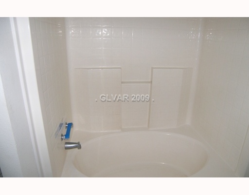 2840 Rio Rico Drive Pahrump, NV 89048 - Photo 7 of 12 Master Bath/Spa.