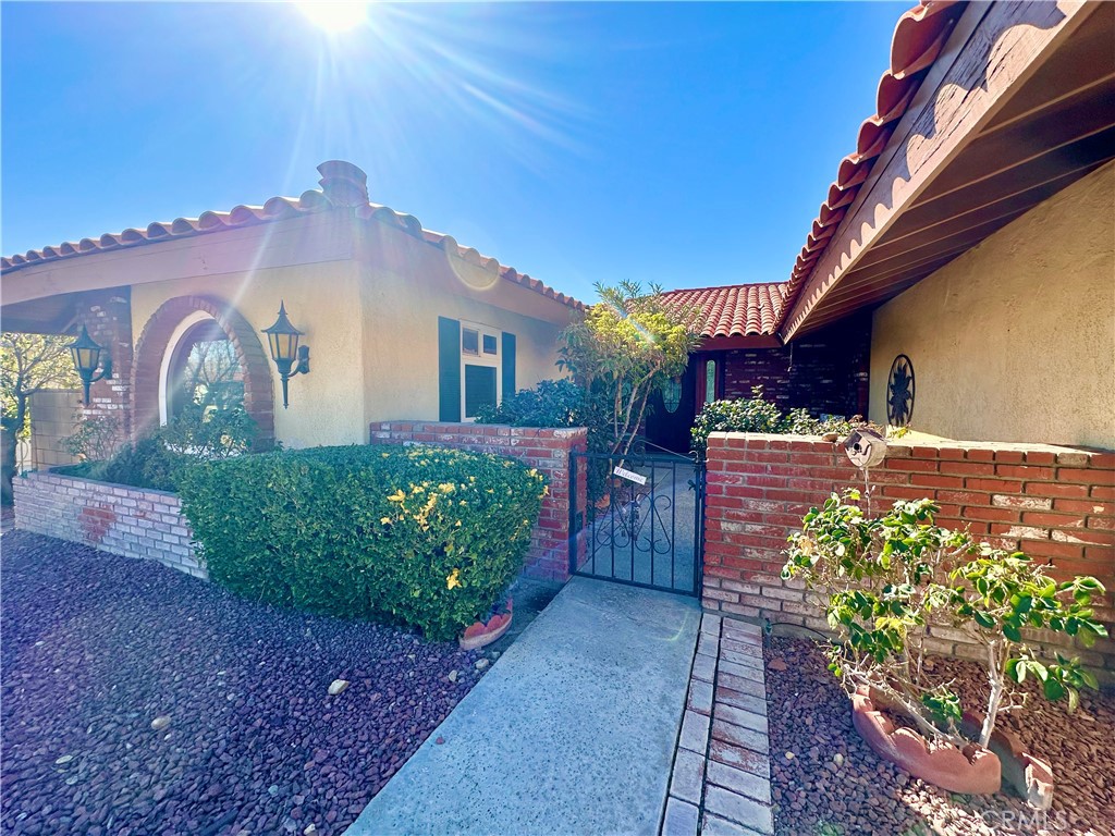 26576 Bluewater Road Helendale, CA 92342 - Photo 6 of 51 a front view of a house