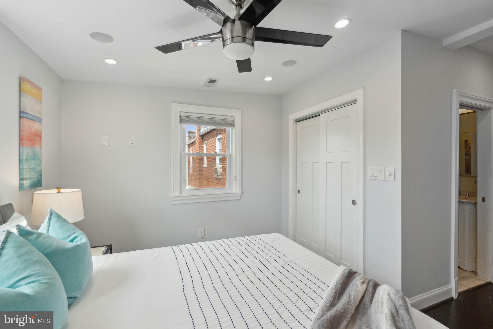 602 Sheridan Street Northwest Washington, DC 20011 - Photo 10 of 28