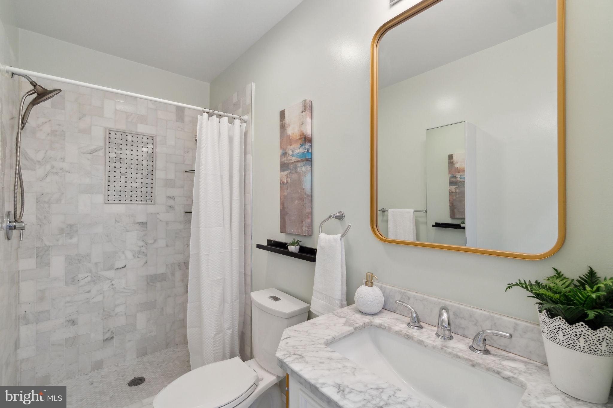 602 Sheridan Street Northwest Washington, DC 20011 - Photo 11 of 28