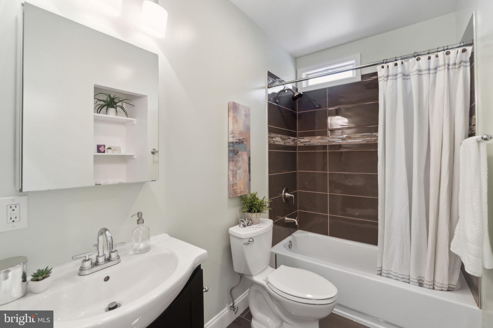 602 Sheridan Street Northwest Washington, DC 20011 - Photo 15 of 28