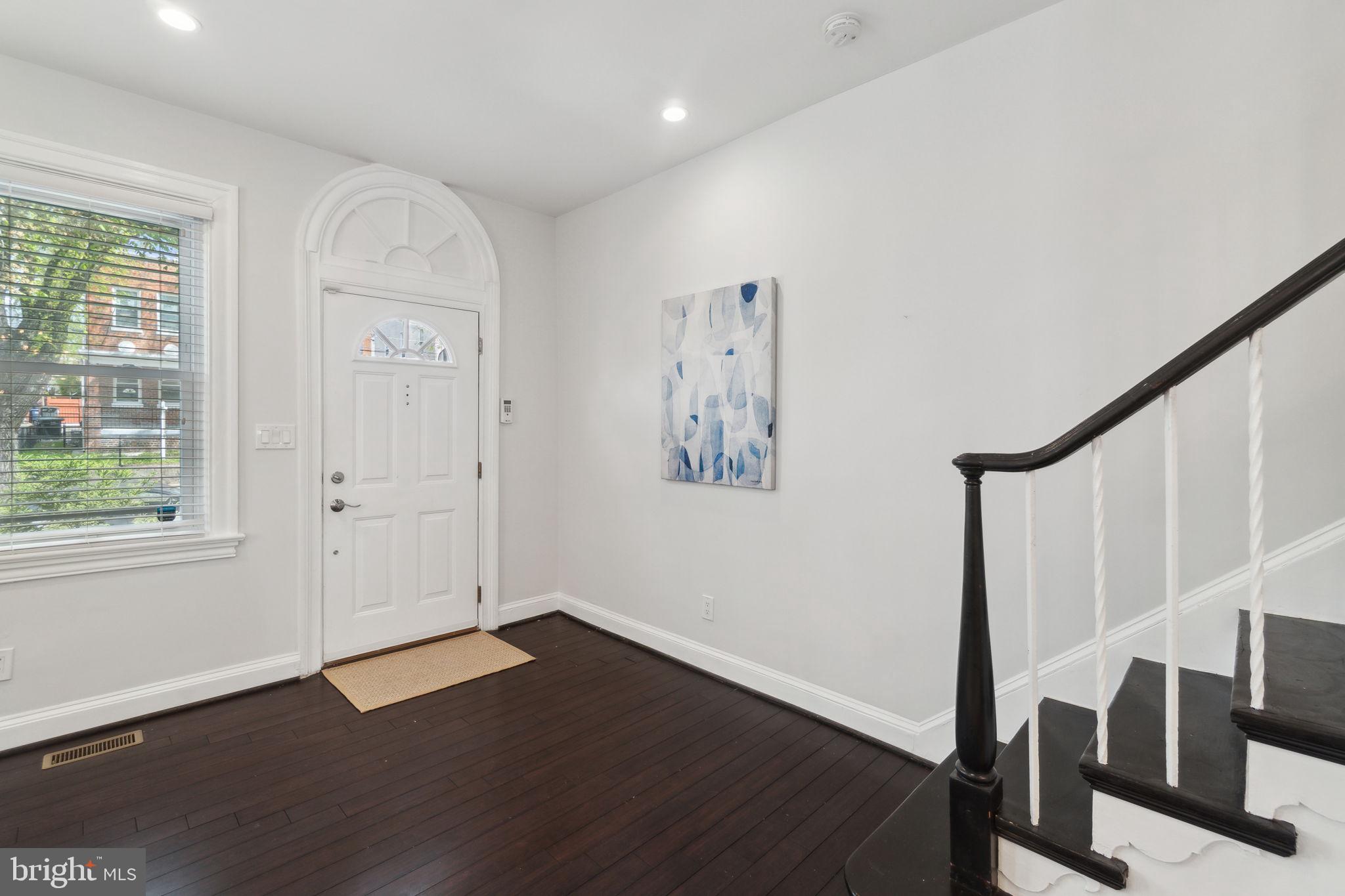 602 Sheridan Street Northwest Washington, DC 20011 - Photo 5 of 28
