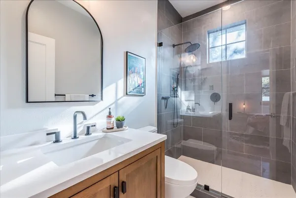 $4,000 | 1606 Morgan Lane, Unit A, Austin, TX 78704