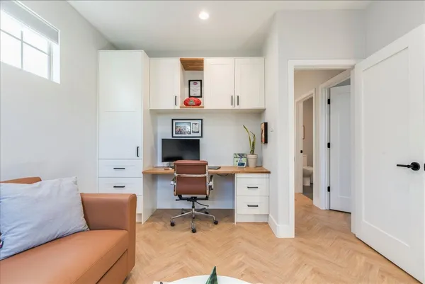 $4,000 | 1606 Morgan Lane, Unit A, Austin, TX 78704