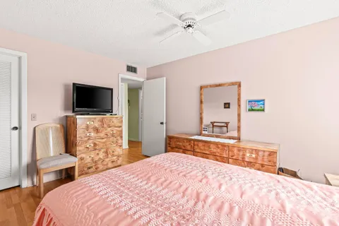 $94,999 | 508 Normandy Lane, Unit 508, Delray Beach, FL 33484