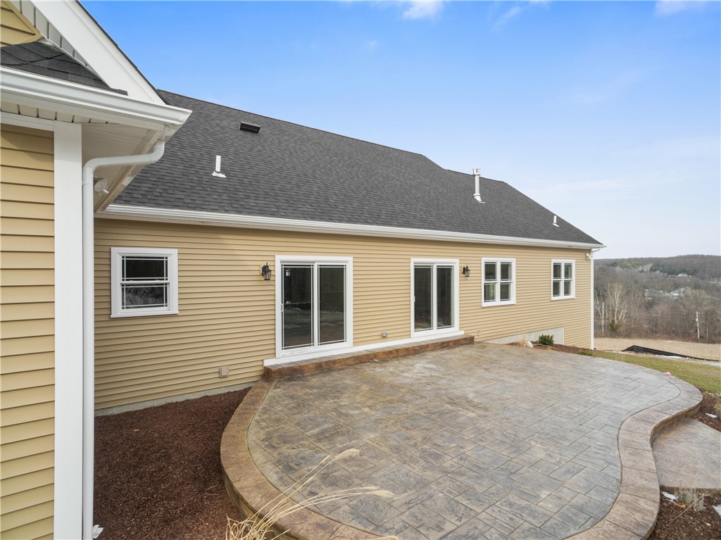 71 Capron Road Smithfield, RI 02917 - Photo 31 of 36 Gallery Image 31