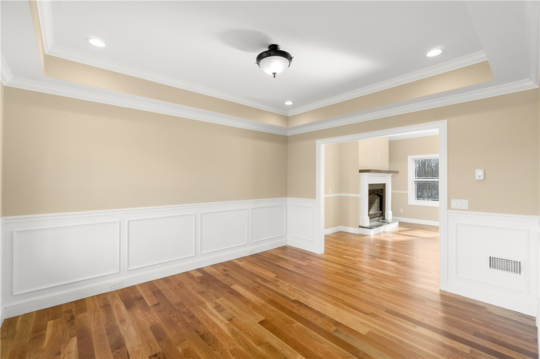 71 Capron Road Smithfield, RI 02917 - Photo 6 of 36 Gallery Image 6