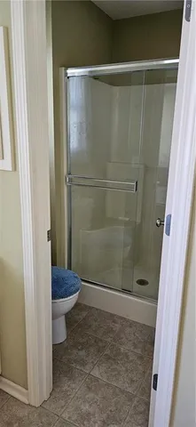 $300,000 | 414 Eagle Glen Drive, Raymore, MO 64083